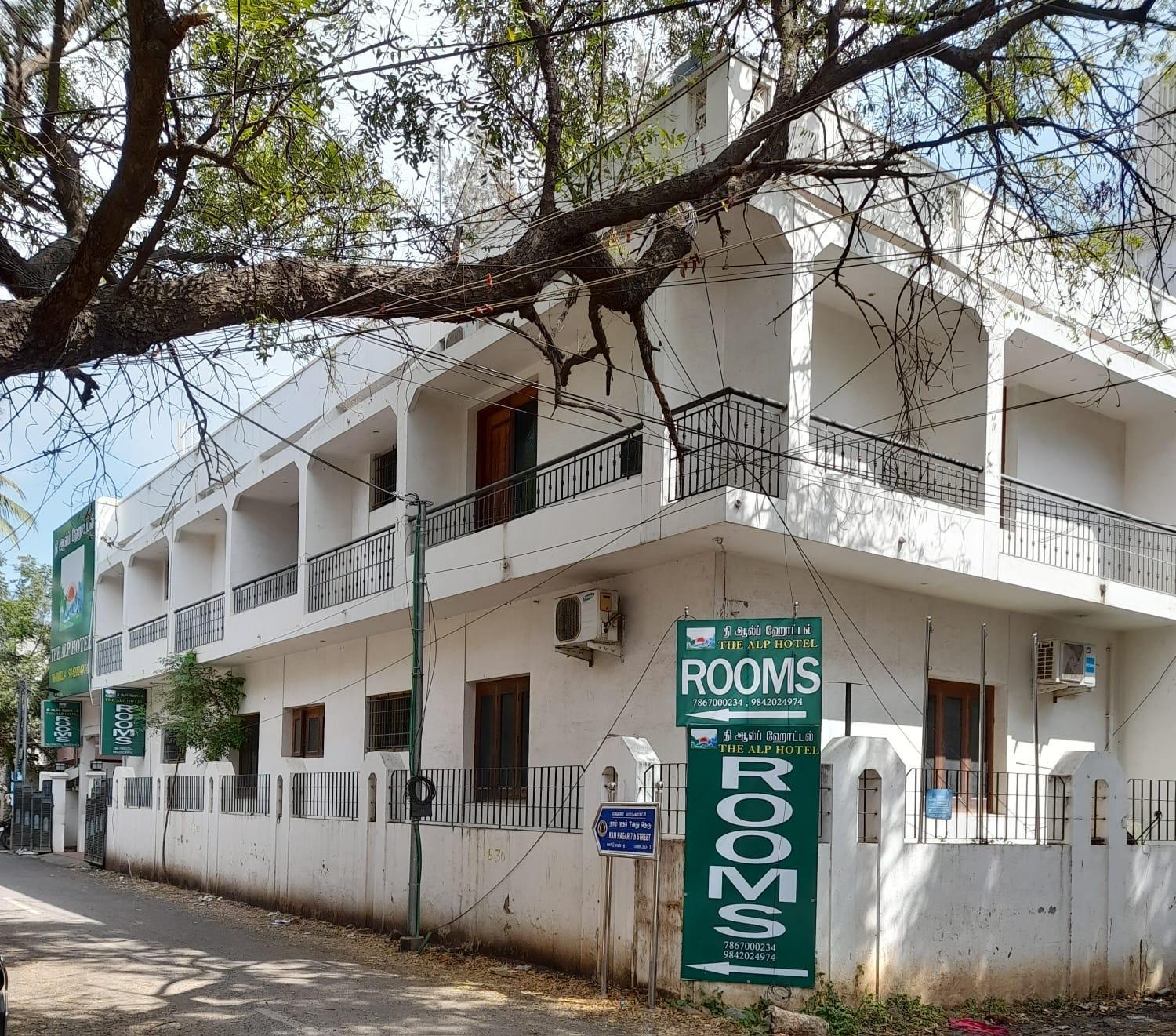 The Alp Hotel Bypass Road Madurai Extérieur photo